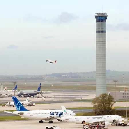 Ibis Paris Coeur D'orly Airport Orly