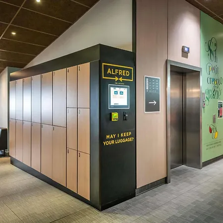 Ibis Paris Coeur D'orly Airport מלון אורלי