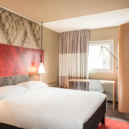 Hotell Ibis Paris Coeur D'orly Airport Orly