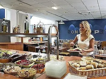Hotell Ibis Paris Coeur D'orly Airport 3*