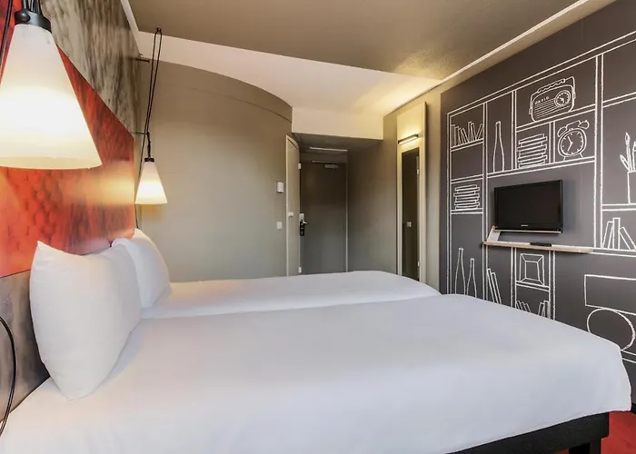 Ibis Paris Coeur D'orly Airport 3*