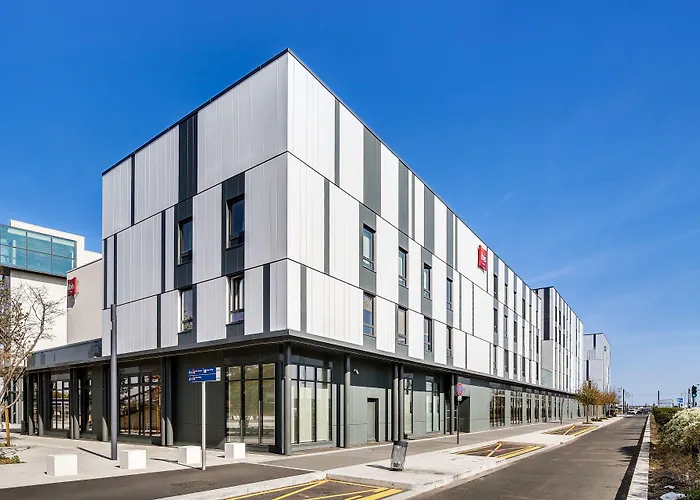 Ibis Paris Coeur D'orly Airport Hotel
