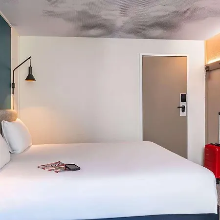 Ibis Paris Coeur D'orly Airport Hotel
