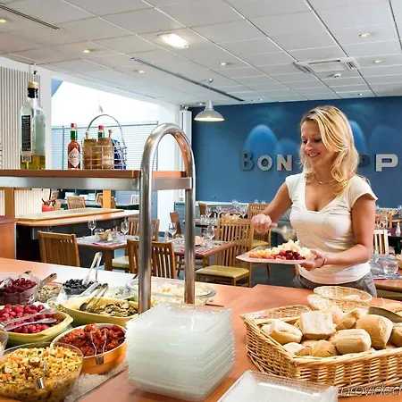 Ibis Paris Coeur D'orly Airport Orly